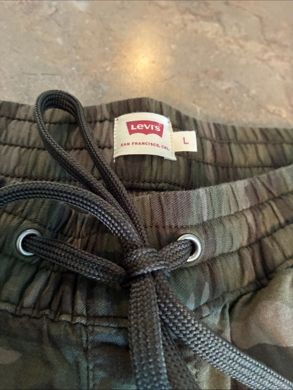 Levi's Olive Green Camo Ankle Cropped Drawstring Pants